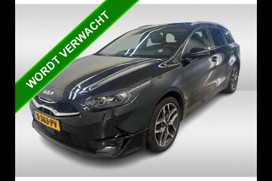Kia Ceed Sportswagon 1.0 T-GDi 120PK ExecutiveLine / Panorama-schuifdak / 1/2 Leder / Navigatie / Airco-ecc./ Pdc+Camera / Stoel-Stuurverwarming / Apk 02-2028