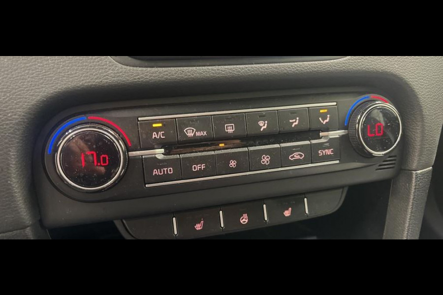 Kia Ceed Sportswagon 1.0 T-GDi 120PK ExecutiveLine / Panorama-schuifdak / 1/2 Leder / Navigatie / Airco-ecc./ Pdc+Camera / Stoel-Stuurverwarming / Apk 02-2028