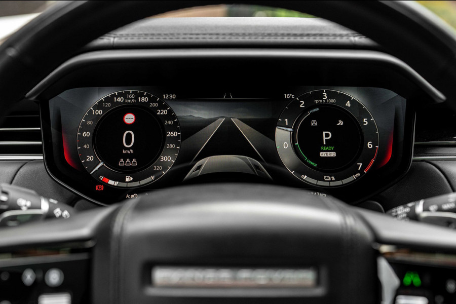 Land Rover Range Rover Sport 3.0 P550e Autobiography Full Option | Trekhaak | Schuifdak | Meridian | Softclose | Massage | 23''