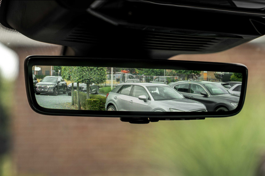 Land Rover Range Rover Sport 3.0 P550e Autobiography Full Option | Trekhaak | Schuifdak | Meridian | Softclose | Massage | 23''
