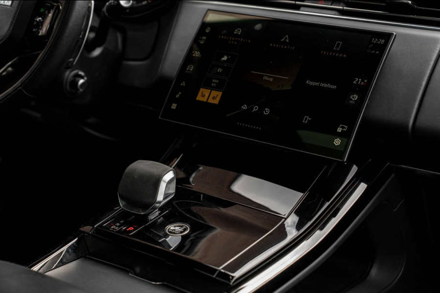 Land Rover Range Rover Sport 3.0 P550e Autobiography Full Option | Trekhaak | Schuifdak | Meridian | Softclose | Massage | 23''