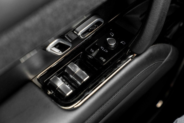 Land Rover Range Rover Sport 3.0 P550e Autobiography Full Option | Trekhaak | Schuifdak | Meridian | Softclose | Massage | 23''