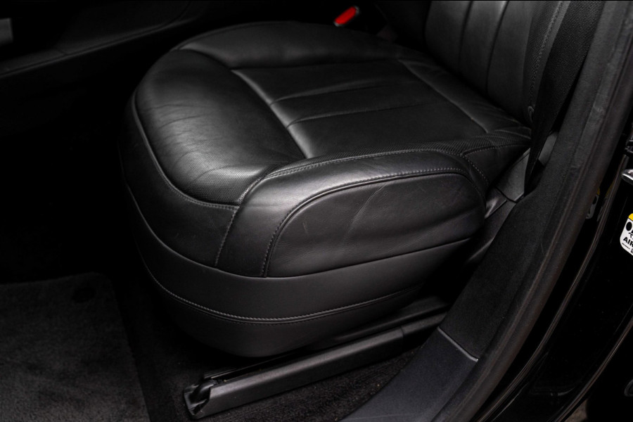 Land Rover Range Rover Sport 3.0 P550e Autobiography Full Option | Trekhaak | Schuifdak | Meridian | Softclose | Massage | 23''