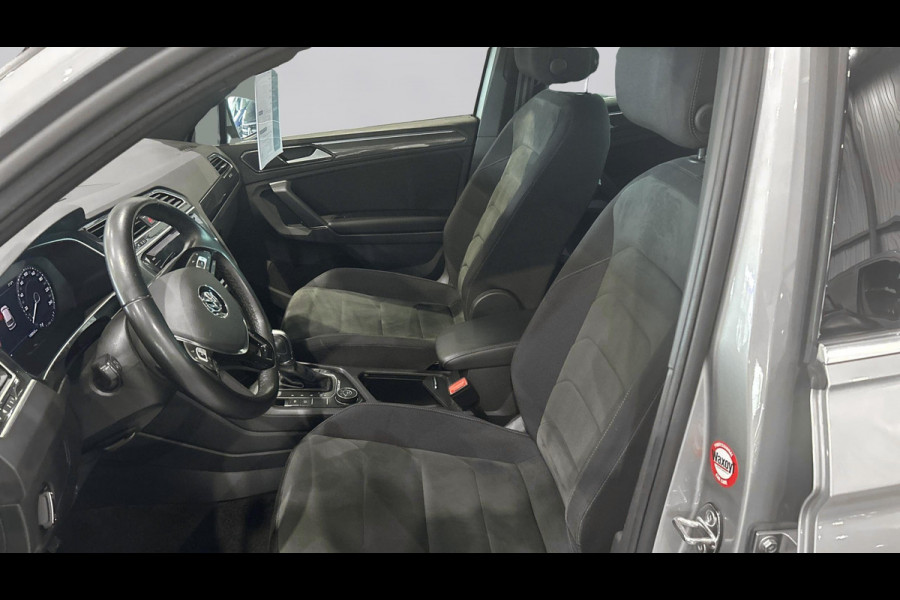 Volkswagen Tiguan 1.4 TSI 4Motion Highline Business R-Line | Wekl. trekhaak | Elek. achterklep | Camera | Stoelverwarming