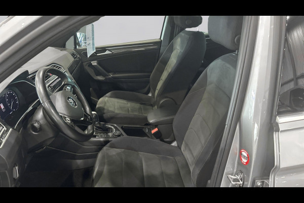 Volkswagen Tiguan 1.4 TSI 4Motion Highline Business R-Line | Wekl. trekhaak | Elek. achterklep | Camera | Stoelverwarming