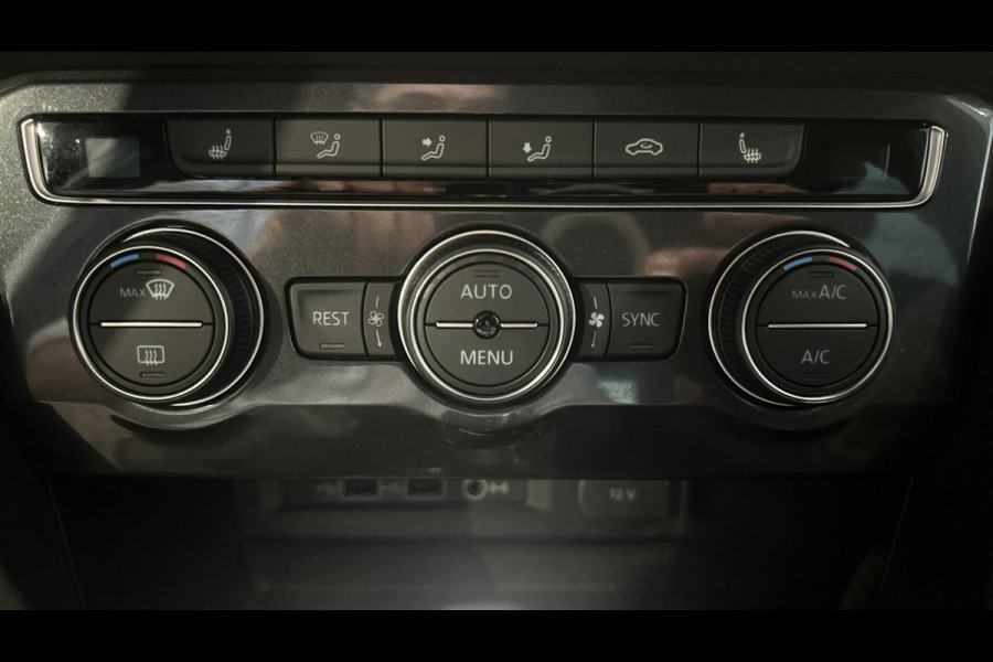 Volkswagen Tiguan 1.4 TSI 4Motion Highline Business R-Line | Wekl. trekhaak | Elek. achterklep | Camera | Stoelverwarming