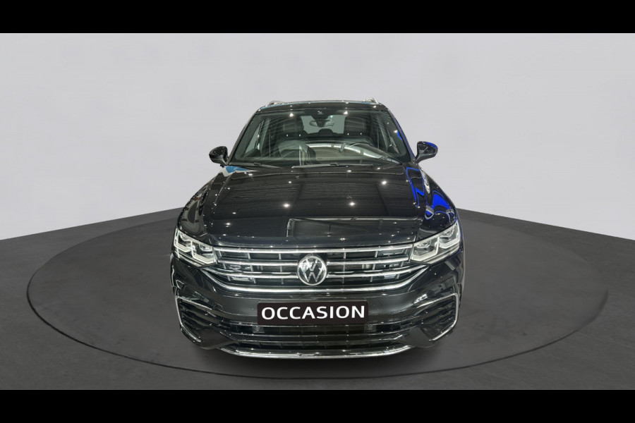 Volkswagen Tiguan 1.5 TSI 150pk DSG R-Line Business+ | Panoramadak | Trekhaak | Stoelverwarming | Keyless