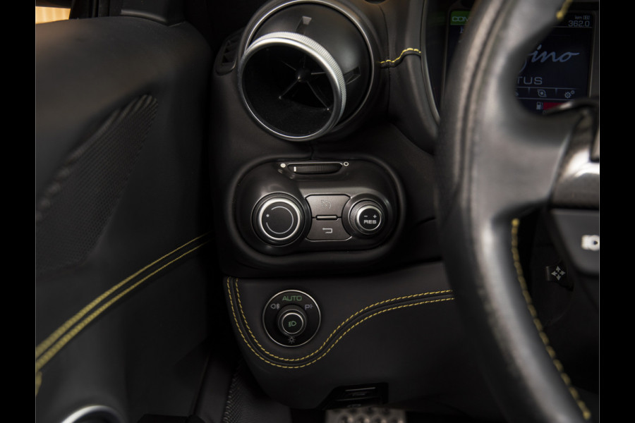 Ferrari Portofino 3.9 V8 HELE CARBON INTERIOR | JBL | PASSENGER DISPLAY