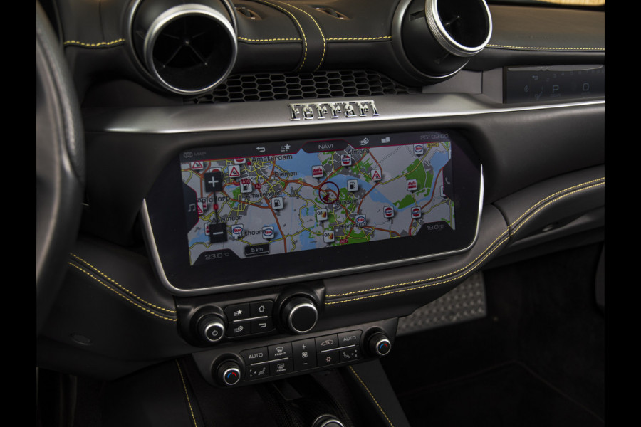 Ferrari Portofino 3.9 V8 HELE CARBON INTERIOR | JBL | PASSENGER DISPLAY