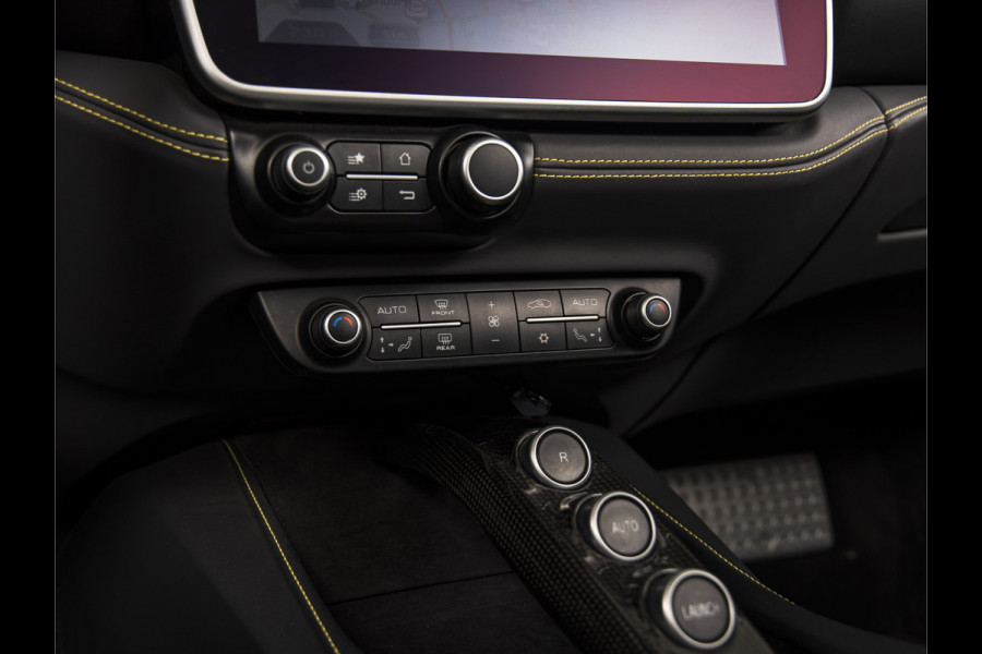 Ferrari Portofino 3.9 V8 HELE CARBON INTERIOR | JBL | PASSENGER DISPLAY