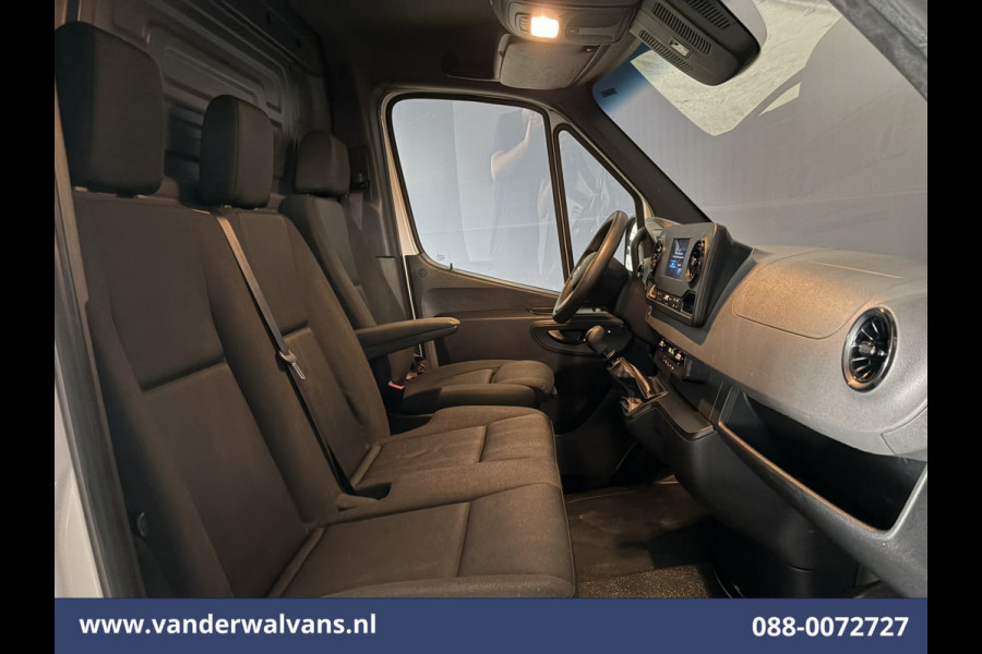Mercedes-Benz Sprinter 316 CDI 164pk L3H2 Euro6 Airco | Camera | Navigatie | Apple Carplay | Chauffeursstoel Cruisecontrol, Android Auto, Stoelverwarming, 270Graden Achterdeuren, Parkeersensoren, Bijrijdersbank