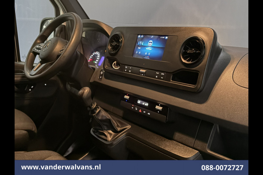 Mercedes-Benz Sprinter 316 CDI 164pk L3H2 Euro6 Airco | Camera | Navigatie | Apple Carplay | Chauffeursstoel Cruisecontrol, Android Auto, Stoelverwarming, 270Graden Achterdeuren, Parkeersensoren, Bijrijdersbank