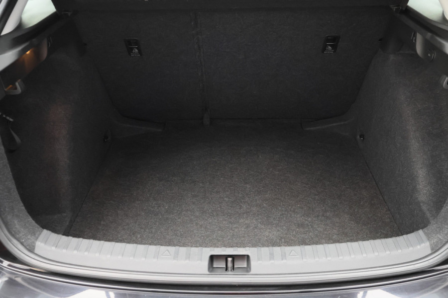 Škoda SCALA 1.0 TSI Active LED, Airco, Lane Assist, Bluetooth