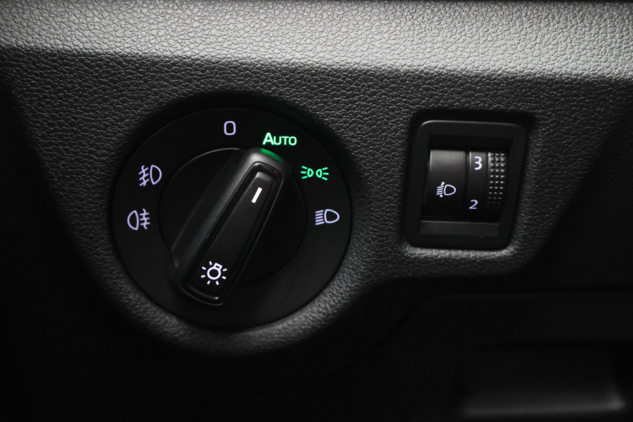 Škoda SCALA 1.0 TSI Active LED, Airco, Lane Assist, Bluetooth