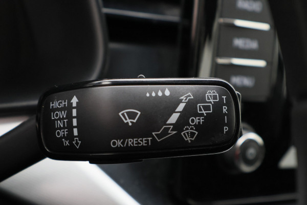 Škoda SCALA 1.0 TSI Active LED, Airco, Lane Assist, Bluetooth