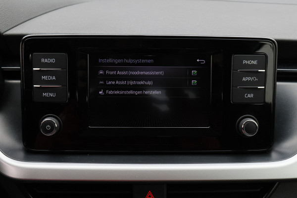 Škoda SCALA 1.0 TSI Active LED, Airco, Lane Assist, Bluetooth