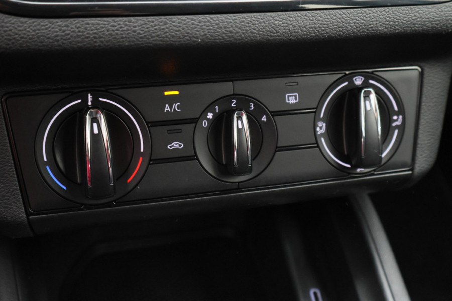 Škoda SCALA 1.0 TSI Active LED, Airco, Lane Assist, Bluetooth