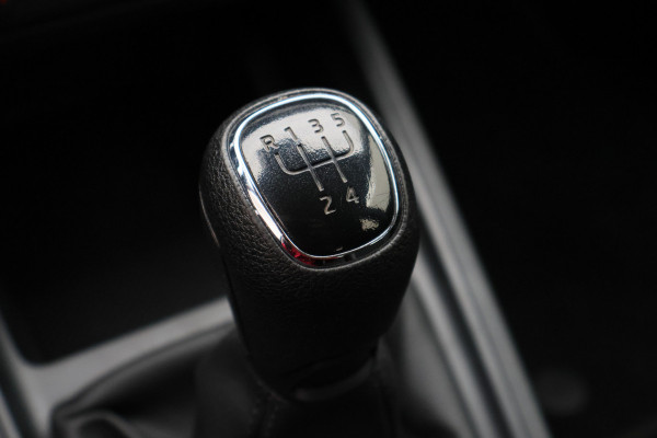 Škoda SCALA 1.0 TSI Active LED, Airco, Lane Assist, Bluetooth
