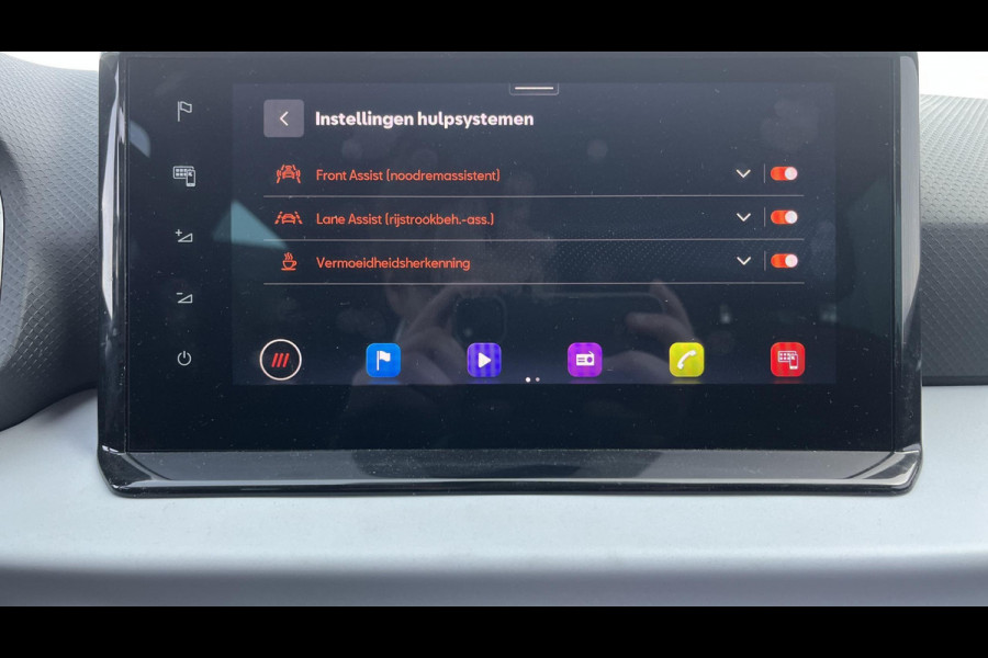 Seat Arona 1.0 TSI 110pk DSG Style Business Intense Stoelverwarming | Clima | Pdc | Navigatie