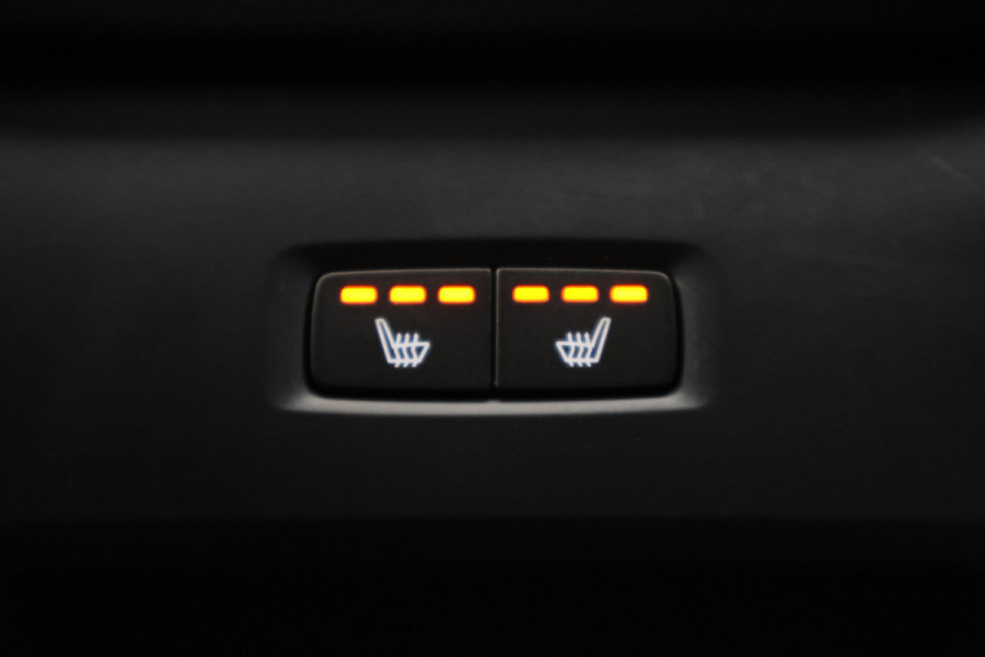 Volvo V60 2.0 B4 Core Climate Pack, ACC, Camera, Apple Carplay, Keyless, Trekhaak