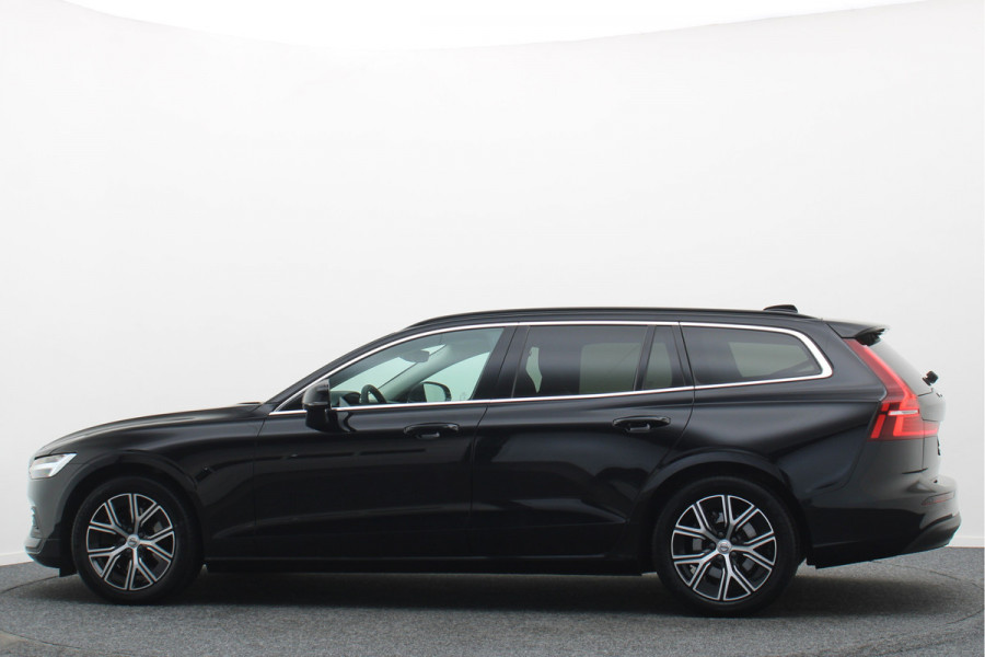 Volvo V60 2.0 B4 Core Climate Pack, ACC, Camera, Apple Carplay, Keyless, Trekhaak