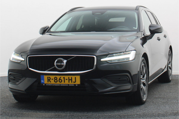Volvo V60 2.0 B4 Core Climate Pack, ACC, Camera, Apple Carplay, Keyless, Trekhaak