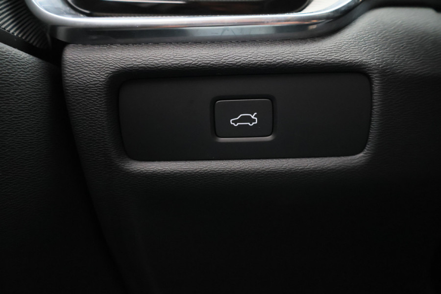 Volvo V60 2.0 B4 Core Climate Pack, ACC, Camera, Apple Carplay, Keyless, Trekhaak