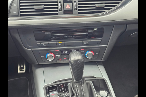 Audi A6 Avant 1.8 TFSI Ultra Advance Sport | Automaat | S-line | Navi | Elek. achterklep | Keyless | Sportstoelen | PDC voor + achter | Zwarte hemel |