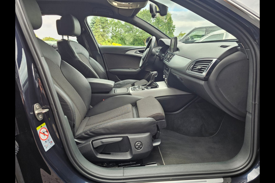 Audi A6 Avant 1.8 TFSI Ultra Advance Sport | Automaat | S-line | Navi | Elek. achterklep | Keyless | Sportstoelen | PDC voor + achter | Zwarte hemel |