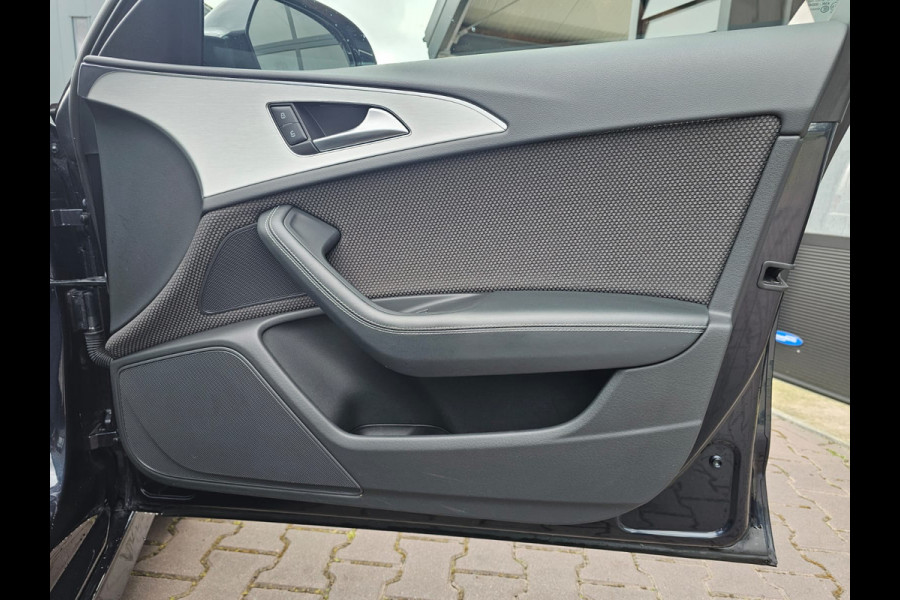 Audi A6 Avant 1.8 TFSI Ultra Advance Sport | Automaat | S-line | Navi | Elek. achterklep | Keyless | Sportstoelen | PDC voor + achter | Zwarte hemel |