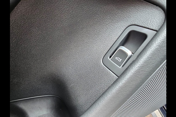Audi A6 Avant 1.8 TFSI Ultra Advance Sport | Automaat | S-line | Navi | Elek. achterklep | Keyless | Sportstoelen | PDC voor + achter | Zwarte hemel |