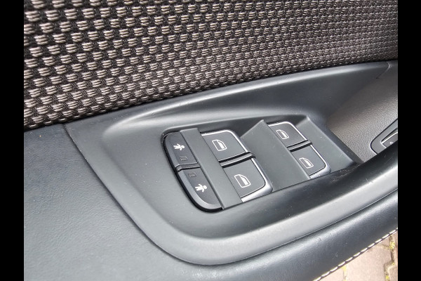 Audi A6 Avant 1.8 TFSI Ultra Advance Sport | Automaat | S-line | Navi | Elek. achterklep | Keyless | Sportstoelen | PDC voor + achter | Zwarte hemel |