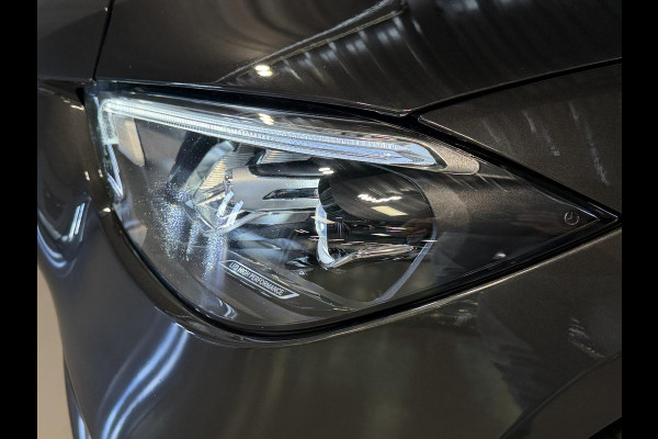 Mercedes-Benz C-Klasse Estate 300 e AMG Line 18"/Panoramadak/Trekhaak/LED/Stoelverwarming/Sfeerverlichting/Elektrische klep/Apple Carplay & Android Auto
