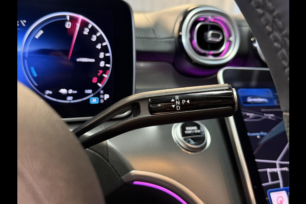 Mercedes-Benz C-Klasse Estate 300 e AMG Line 18"/Panoramadak/Trekhaak/LED/Stoelverwarming/Sfeerverlichting/Elektrische klep/Apple Carplay & Android Auto