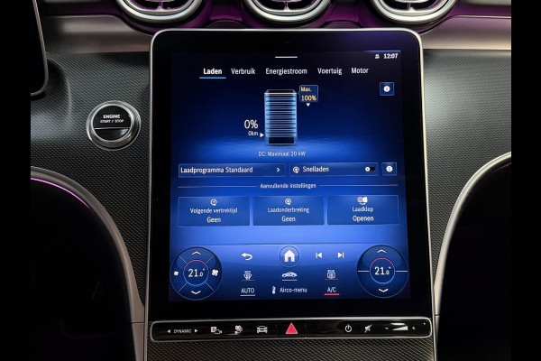 Mercedes-Benz C-Klasse Estate 300 e AMG Line 18"/Panoramadak/Trekhaak/LED/Stoelverwarming/Sfeerverlichting/Elektrische klep/Apple Carplay & Android Auto