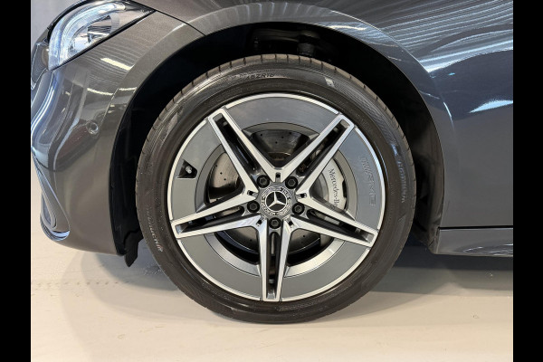 Mercedes-Benz C-Klasse Estate 300 e AMG Line 18"/Panoramadak/Trekhaak/LED/Stoelverwarming/Sfeerverlichting/Elektrische klep/Apple Carplay & Android Auto