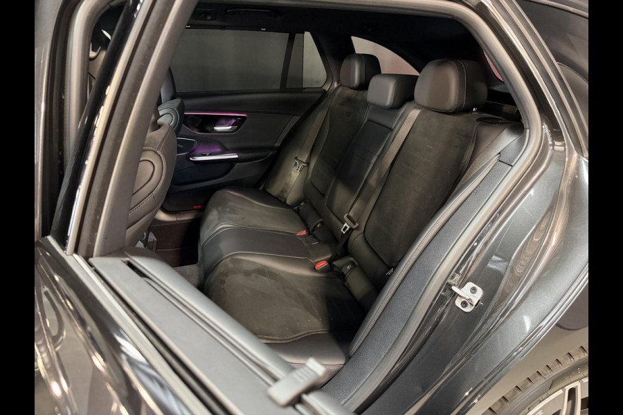 Mercedes-Benz C-Klasse Estate 300 e AMG Line 18"/Panoramadak/Trekhaak/LED/Stoelverwarming/Sfeerverlichting/Elektrische klep/Apple Carplay & Android Auto