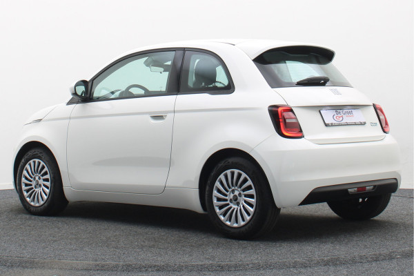 Fiat 500E Icon 42 kWh Virtual Cockpit, Cruise, Apple Carplay, Lane Assist, Climate, DAB, LED, 16''