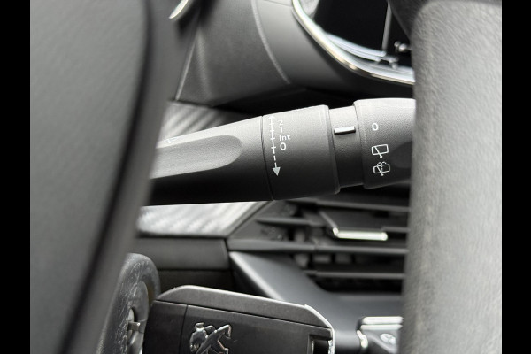 Peugeot 208 1.2 PureTech Like 1e Eigenaar,Apple Carplay/Android Auto,Camera,Navi,Clima,Cruise,Weinig Km,Zeer Zuinig,Apk tot 07-2027
