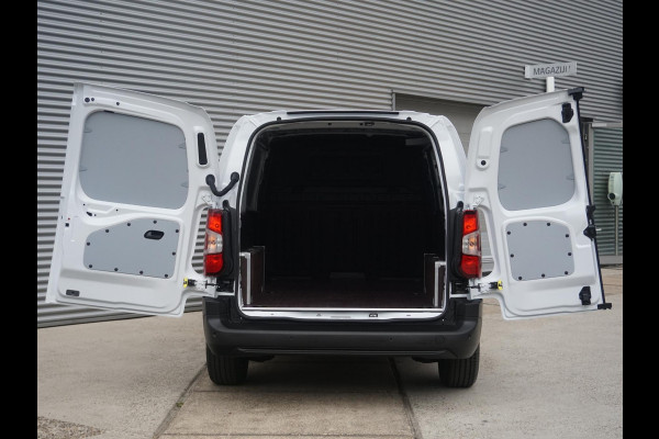 Opel Combo Electric L2 50kWh | camera | Apple Carplay/Android Auto  | laadruimtebetimmering | Comfort stoelen | rijklaarprijs