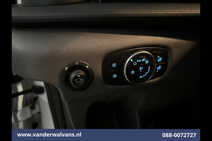 Ford Transit 2.0 TDCI 130pk Bakwagen Laadklep Euro6 Airco | 1040kg laadvermogen | Cruisecontrol | Verwarmde voorruit Bijrijdersbank