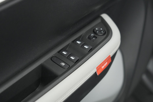 Citroën C3 Aircross 1.2 Hybrid 145pk Max | Camera | Dodehoekdetectie | Navigatie