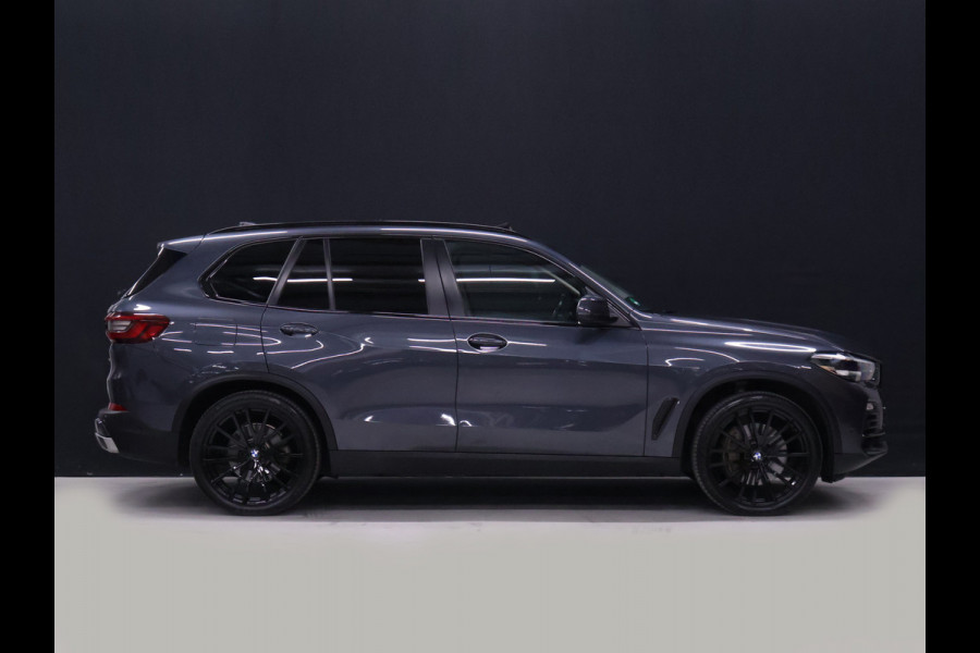 BMW X5 xDrive45e Sport [SOH 97%, PANORAMADAK, HARMAN KARDON, TREKHAAK, LUCHTVERING, APPLE CARPLAY, ANDROID AUTO, MEMORY SEATS, M SPORT VELG, CAMERA, NIEUWSTAAT]
