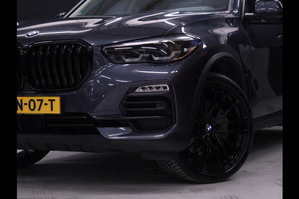 BMW X5 xDrive45e Sport [SOH 97%, PANORAMADAK, HARMAN KARDON, TREKHAAK, LUCHTVERING, APPLE CARPLAY, ANDROID AUTO, MEMORY SEATS, M SPORT VELG, CAMERA, NIEUWSTAAT]