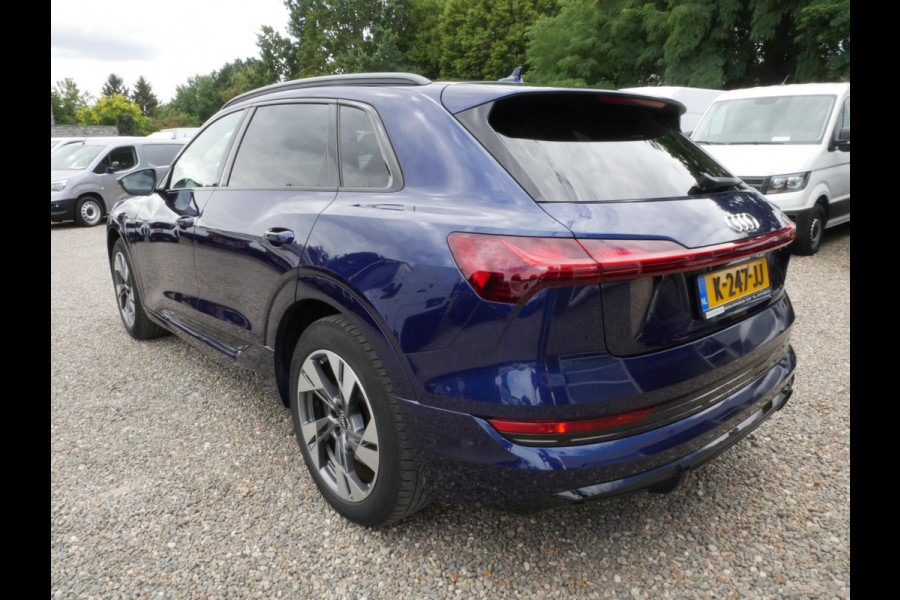Audi e-tron 55 Quattro S-edition 95 kWh SOH 98% Panoramadak