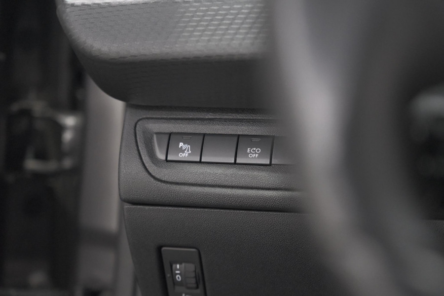 Peugeot 208 PureTech 82 Signature | Parkeersensoren | Apple Carplay | Navigatie