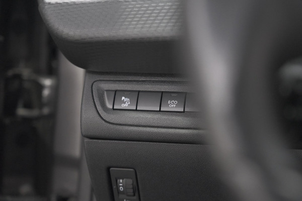 Peugeot 208 PureTech 82 Signature | Parkeersensoren | Apple Carplay | Navigatie