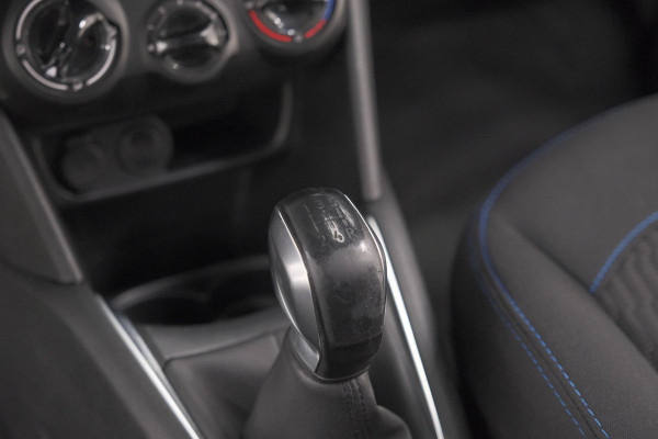 Peugeot 208 PureTech 82 Signature | Parkeersensoren | Apple Carplay | Navigatie