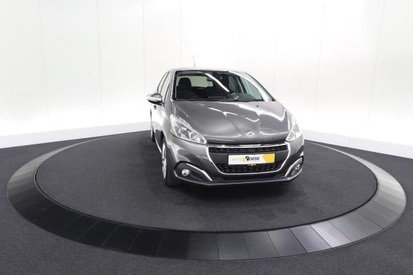 Peugeot 208 PureTech 82 Signature | Parkeersensoren | Apple Carplay | Navigatie