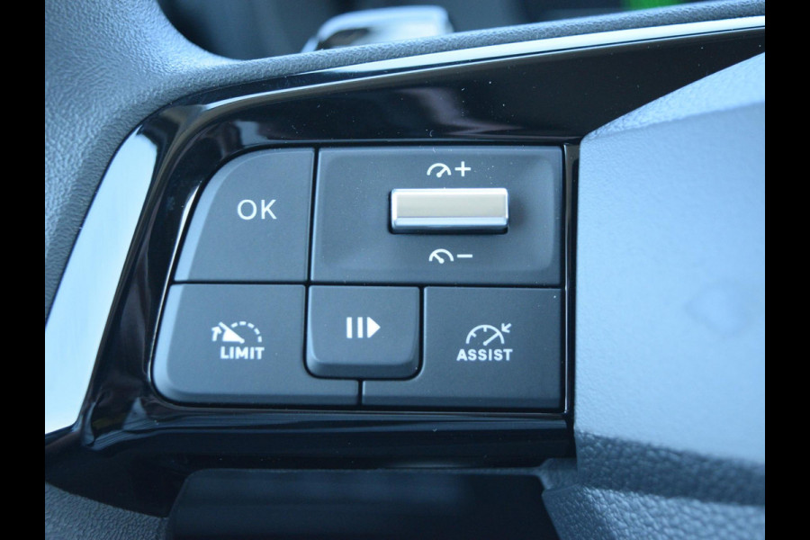 Opel Combo Electric L1 50kWh | camera | Apple Carplay/Android Auto  | laadruimtebetimmering  | Comfort stoelen | rijklaarprijs